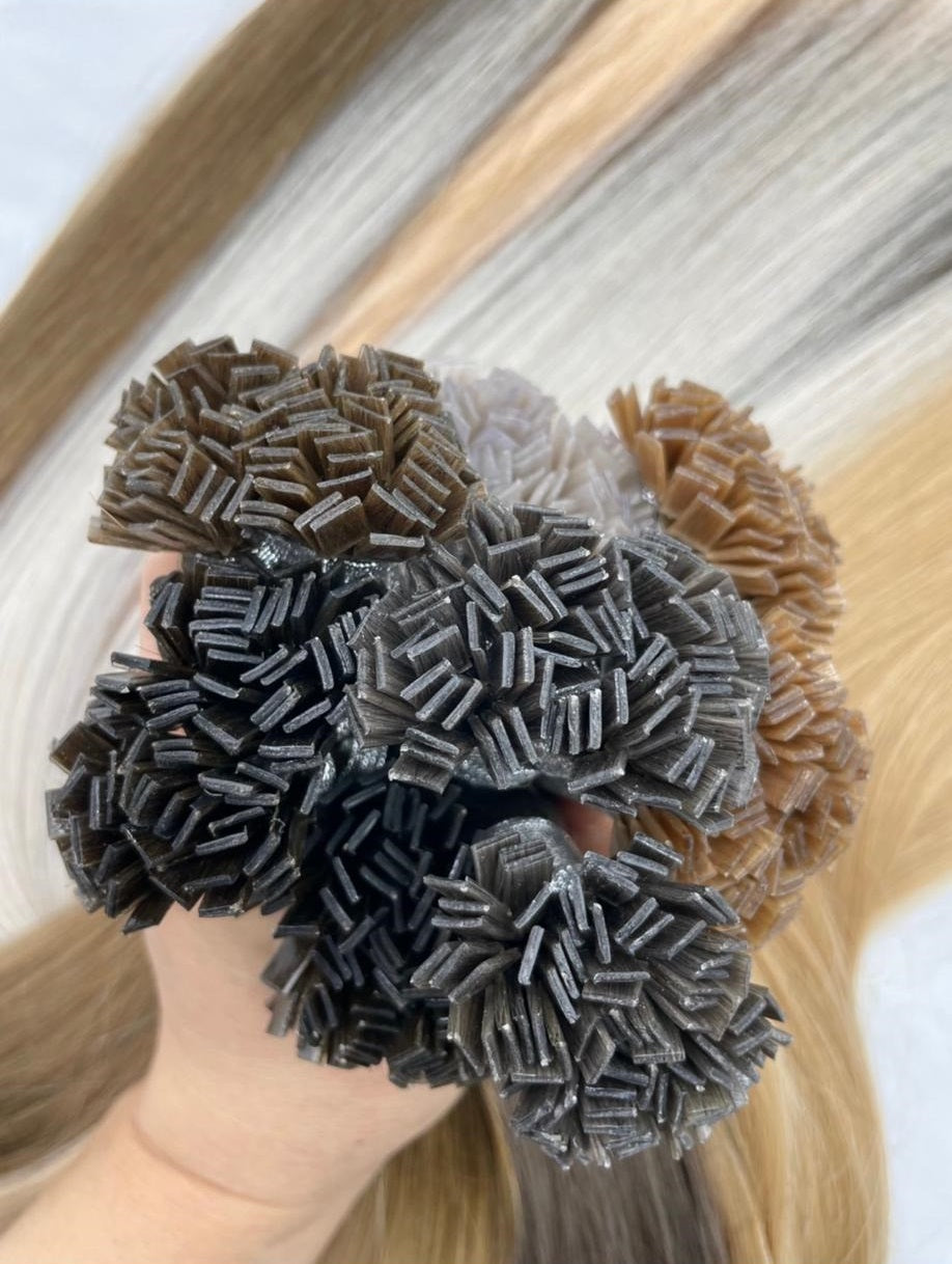 Coloured Curly Flat Tips
